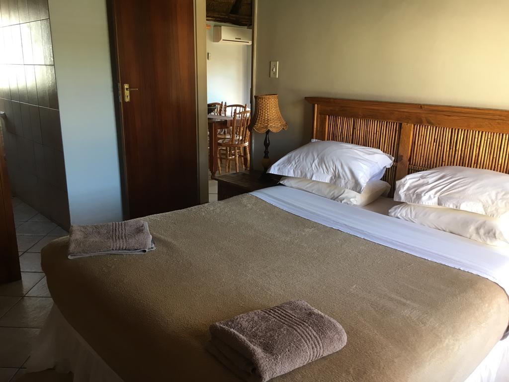 Kleinplaas Guest Farm Hotel Potchefstroom Ngoại thất bức ảnh